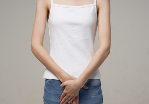 lytinių lūpų korekcija